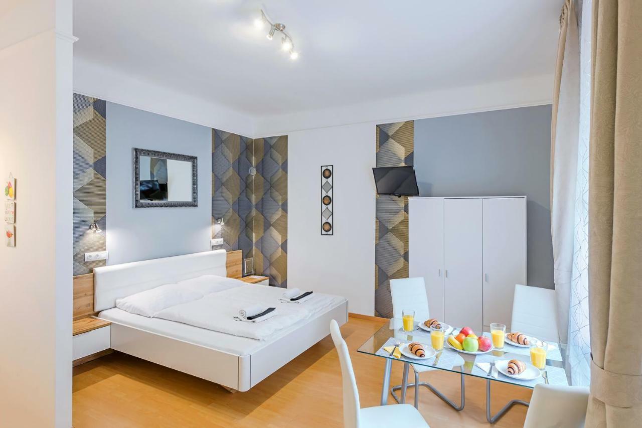 Parking, Ac, Wifi 2 Room Apartment In The Center Будапеща Екстериор снимка