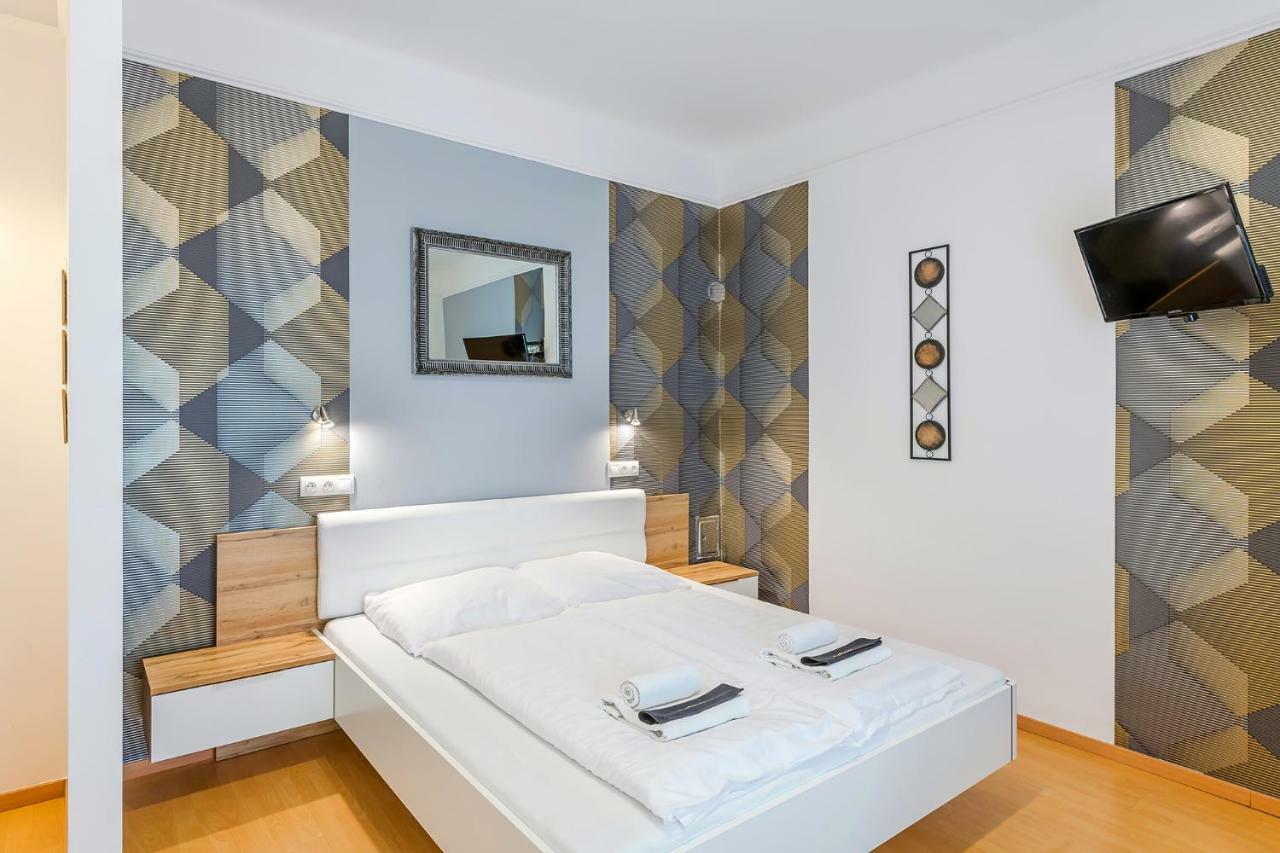 Parking, Ac, Wifi 2 Room Apartment In The Center Будапеща Екстериор снимка