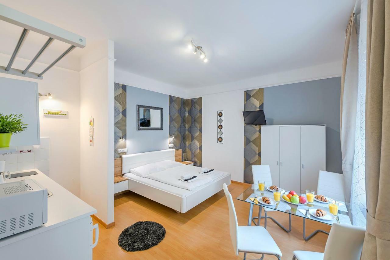 Parking, Ac, Wifi 2 Room Apartment In The Center Будапеща Екстериор снимка